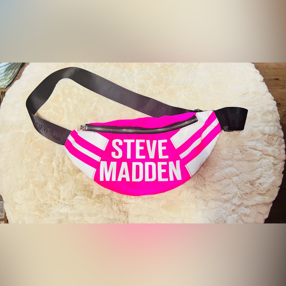 Steve Madden Fuchsia and White Belt Bag